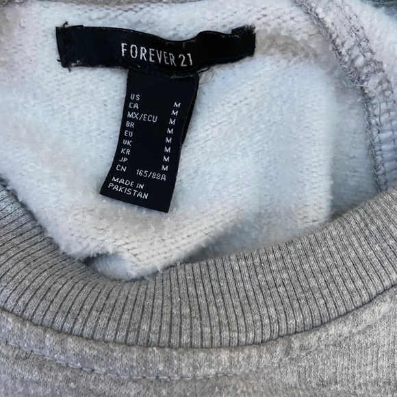 Forever 21 crewneck - Picture 3 of 4